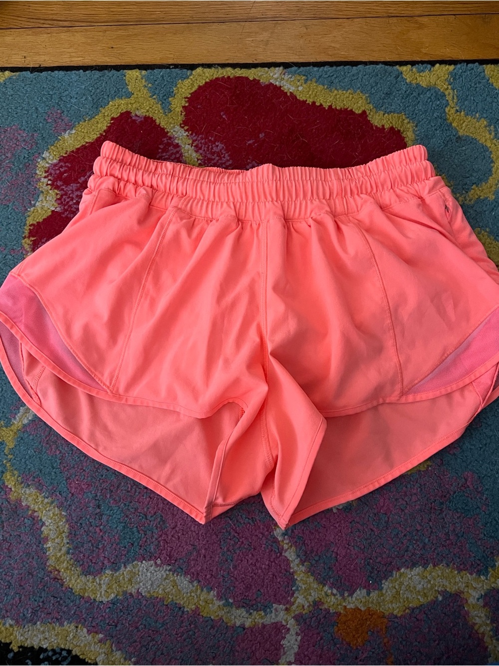 Lululemon Athletica Hotty Hot Short Women’s 6
